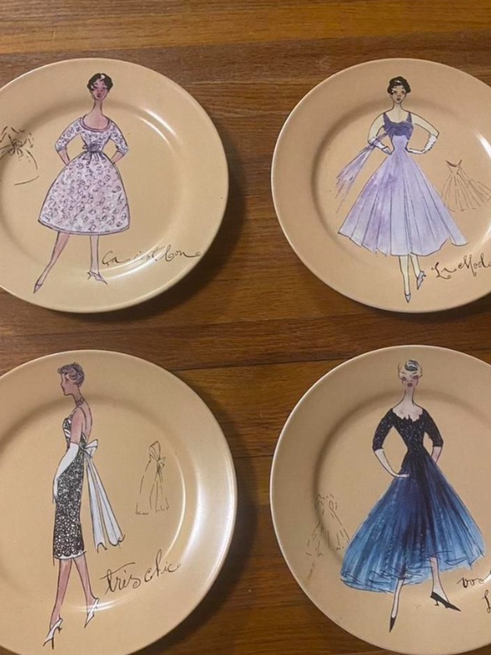 4 vintage Rosanna Ceramic Plates